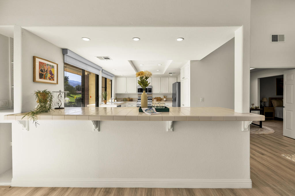 MLS #219138314DA image #10