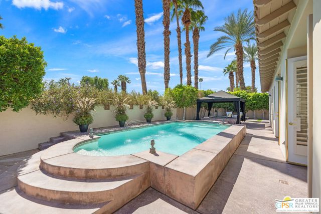 2 Via Elegante, Rancho Mirage, CA 92270