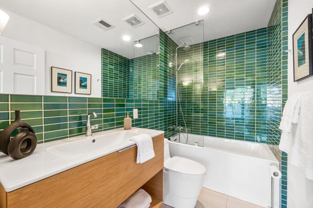 73717 Agave Lane, Palm Desert CA: https://media.crmls.org/mediaz/1ace9d65-a1b4-4fee-8180-3dc555b4e51b.jpg