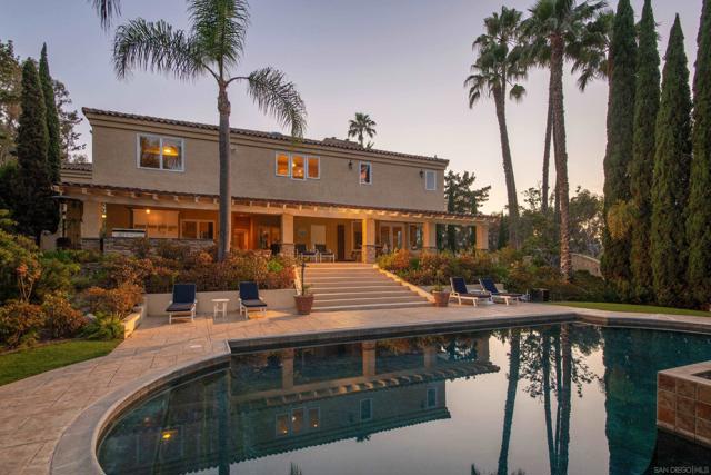 459 Flores De Oro, Rancho Santa Fe CA: https://media.crmls.org/mediaz/1acee604-c984-466a-90a9-931f4456c8e7.jpg