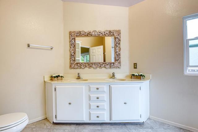 Detail Gallery Image 17 of 37 For 8975 Lawrence Welk Dr #30,  Escondido,  CA 92026 - 2 Beds | 2 Baths