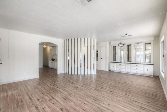 Detail Gallery Image 7 of 31 For 2130 Sunset Dr #134,  Vista,  CA 92081 - 2 Beds | 2 Baths