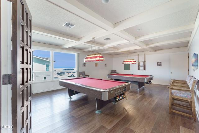 5540 W 5th Street, Oxnard CA: https://media.crmls.org/mediaz/1ad1f398-5679-4d08-8d9f-421b8f32521f.jpg