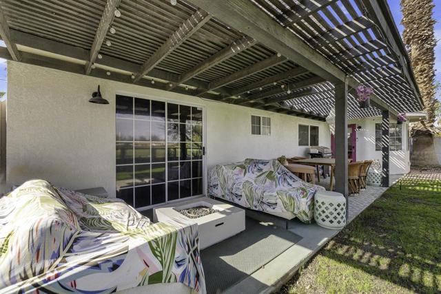 77590 California Drive, Palm Desert CA: https://media.crmls.org/mediaz/1ad22d29-a3f6-4e27-9027-be1db855b113.jpg