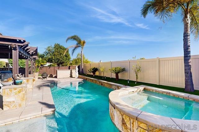 43041 Noble Court, Temecula CA: https://media.crmls.org/mediaz/1ad2881a-2327-4c7f-9cad-bfa351519e21.jpg