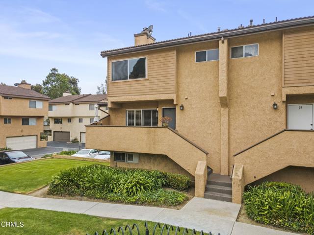 691 County Square Drive, Ventura CA: https://media.crmls.org/mediaz/1ad31f28-ebaa-4854-bbe7-8c3dcafb65f9.jpg