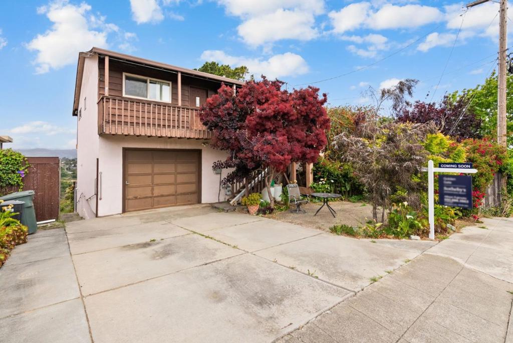 3705 Encline Way