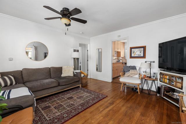 4830 4832 Utah St, San Diego CA: https://media.crmls.org/mediaz/1ad3e3b4-fdcc-4600-b4f6-f855ac3dbbce.jpg