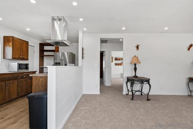 3607 Frenzel Cirl, Oceanside CA: https://media.crmls.org/mediaz/1ad4e042-a8f7-4fba-ab16-599bd5c6da35.jpg