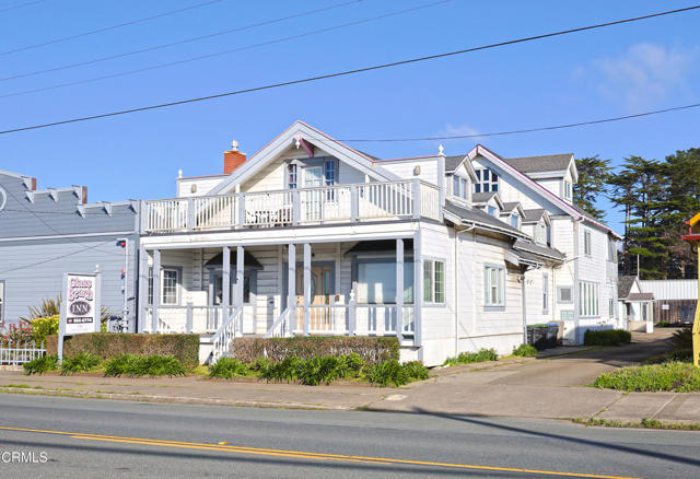 726 N Main Street, Fort Bragg, California 95437, ,Commercial Sale,For Sale,726 N Main Street,CRC1-10469