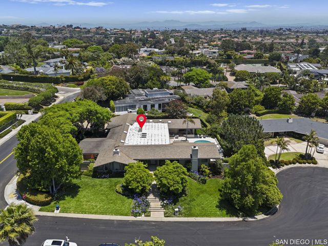 5931 Citadel CIR, La Jolla CA: https://media.crmls.org/mediaz/1ad6df1e-5d6d-4faf-a2df-69f846b42094.jpg