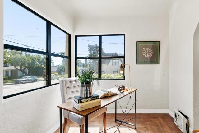 1003 Walnut Avenue, Santa Cruz CA: https://media.crmls.org/mediaz/1ad73bb5-4601-45c4-8f8d-78120d6ea519.jpg