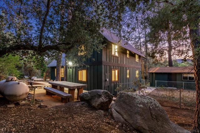 8648 Valley View Trail, Pine Valley CA: https://media.crmls.org/mediaz/1ad75eb1-7a3f-4dd8-8fcb-c821f5878cc0.jpg