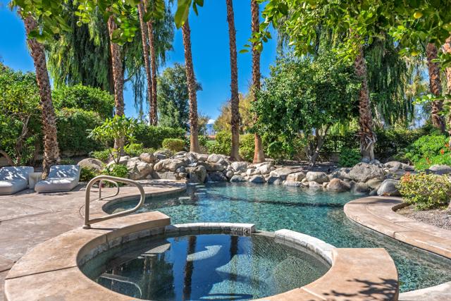 75720 Mclachlin Circle, Palm Desert CA: https://media.crmls.org/mediaz/1ad88362-3d7a-4f35-b9de-69dda9f78ec9.jpg