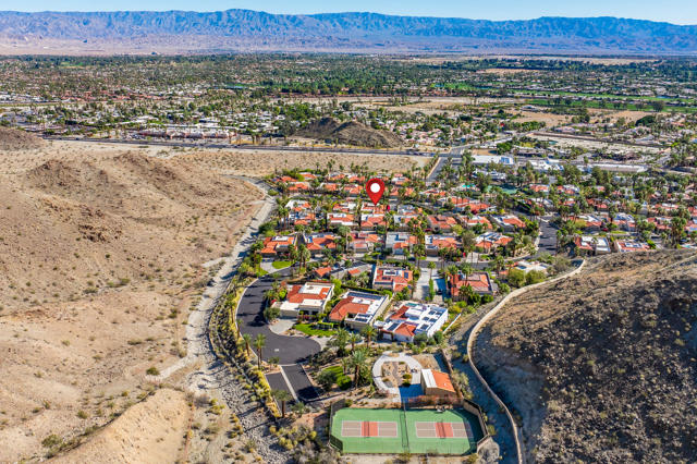 26 Alta Vista, Rancho Mirage CA: https://media.crmls.org/mediaz/1ad953b2-bc43-4730-b6de-9923d3b448b2.jpg