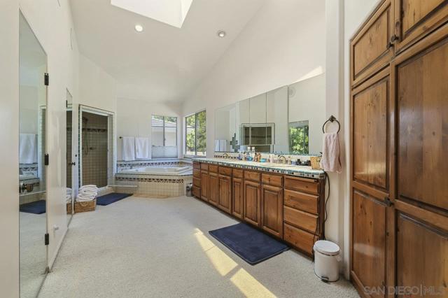 10405 White Birch Dr, San Diego CA: https://media.crmls.org/mediaz/1ad9c25c-70aa-4fe5-9a37-3d4f42ce1e60.jpg