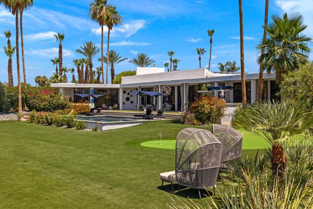 21 Clancy Lane Estates, Rancho Mirage CA: https://media.crmls.org/mediaz/1ada129c-9a2f-4328-bec5-73b34a7e0cdf.jpg