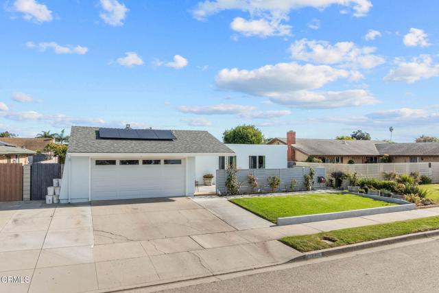 Detail Gallery Image 4 of 32 For 1640 Gallatin Pl, Oxnard,  CA 93030 - 4 Beds | 2 Baths