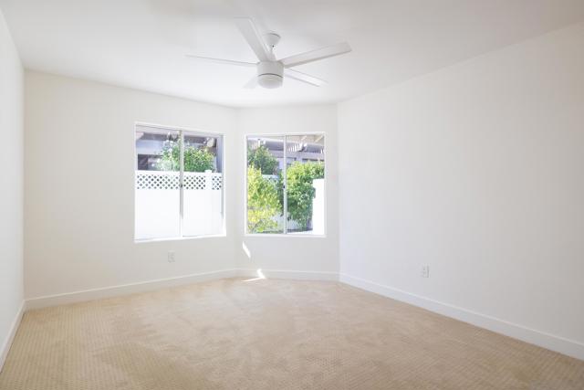 4710 Cordoba Way, Oceanside CA: https://media.crmls.org/mediaz/1adb32a1-48fc-4649-bb2b-9455f18f4fc6.jpg