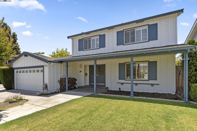 1927 Foxswallow Cir, Pleasanton CA: https://media.crmls.org/mediaz/1adb600b-2fce-44c8-a420-ad4fe69b6ae9.jpg