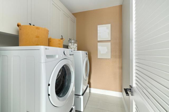 1303 Barbet Circle, Sunnyvale CA: https://media.crmls.org/mediaz/1adccf63-6022-470e-a5e7-11daa7376fc4.jpg