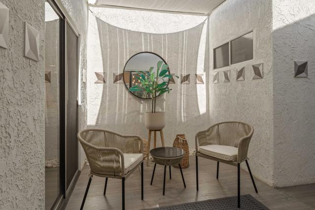 2910 Calle Loreto, Palm Springs CA: https://media.crmls.org/mediaz/1add558a-b52c-4162-8367-bdb308e7fdc4.jpg