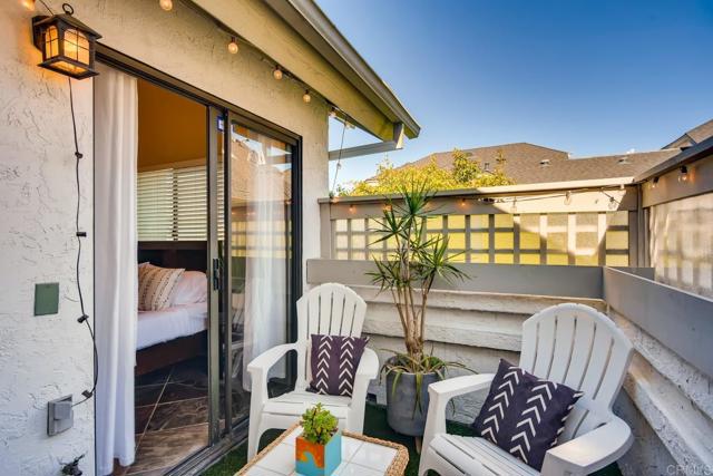 Detail Gallery Image 15 of 30 For 536 via De La Valle a,  Solana Beach,  CA 92075 - 3 Beds | 2 Baths