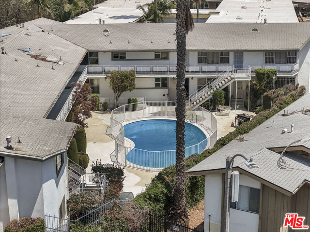 4505 Santa Rosalia Drive, Los Angeles CA: https://media.crmls.org/mediaz/1ade050d-d3f5-4528-8b20-5844e13ba66c.jpg