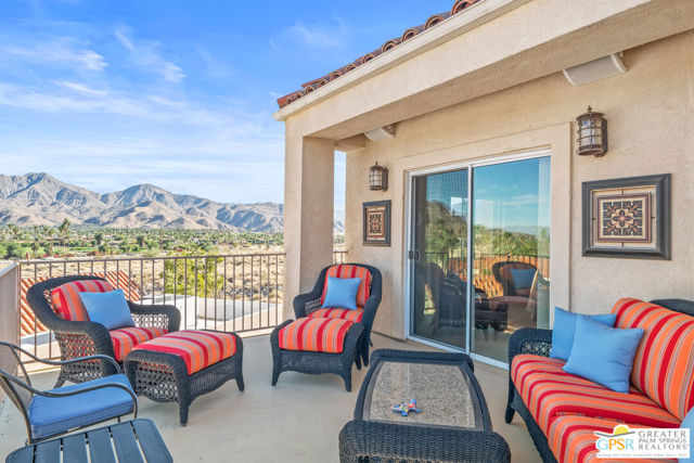 2960 Lantana Court, Palm Springs CA: https://media.crmls.org/mediaz/1ade4c56-b627-4039-967f-ee22543099a7.jpg