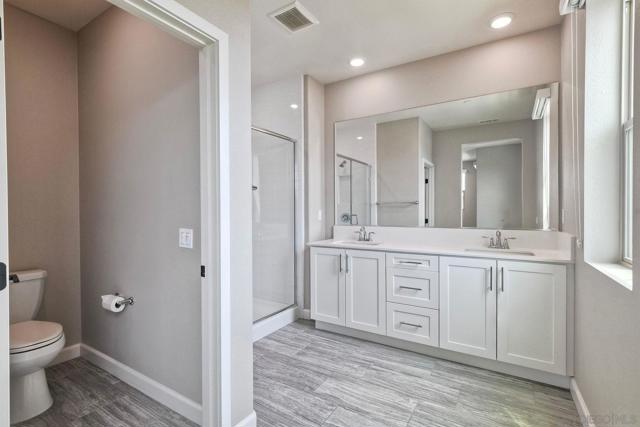 1097 Delpy View Point, Vista CA: https://media.crmls.org/mediaz/1ae161e5-8d70-4aa6-a082-c554b6a23e26.jpg