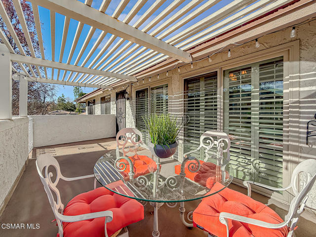 1167 Kirkford Way, Westlake Village CA: https://media.crmls.org/mediaz/1ae17939-dcc4-411a-b73b-2b87fa605f1b.jpg