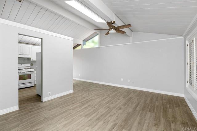 Detail Gallery Image 2 of 17 For 513 Rosemont St, La Jolla,  CA 92037 - 2 Beds | 1 Baths