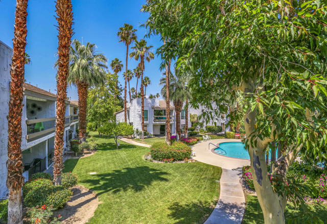 5225 E Waverly Drive, Palm Springs CA: https://media.crmls.org/mediaz/1ae20447-505a-4808-ad24-2aac7ab6ab7f.jpg