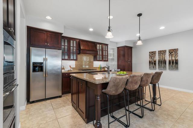 Detail Gallery Image 13 of 52 For 6211 Dartington Way, Carlsbad,  CA 92009 - 4 Beds | 3/1 Baths