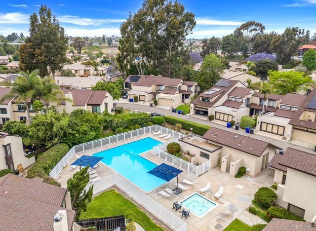 Home for Sale in Bonita