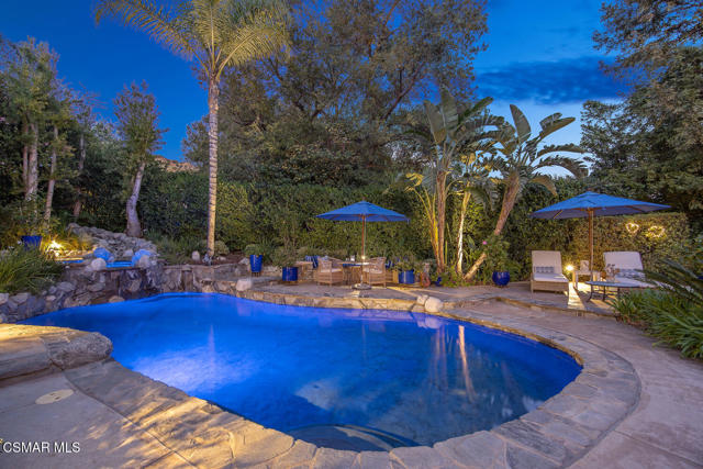 1732 Crooked Trail Place, Westlake Village CA: https://media.crmls.org/mediaz/1ae31a0d-3016-4e93-822f-473764984142.jpg