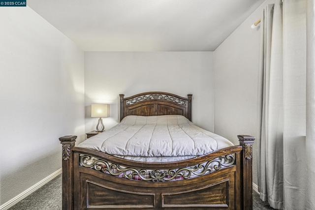 1795 Walnut Creek Dr, Santa Rosa CA: https://media.crmls.org/mediaz/1ae356ce-9cb6-4cd3-9e23-aad67dff913d.jpg