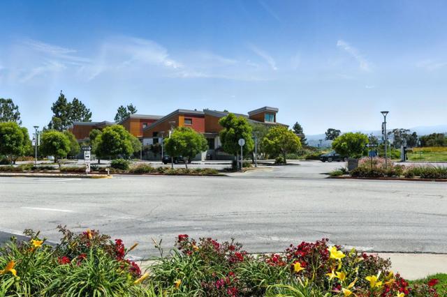 425 Cork Harbour Circle,  CA: https://media.crmls.org/mediaz/1ae43ad9-19ea-407a-ad0a-a80ab75c92b5.jpg