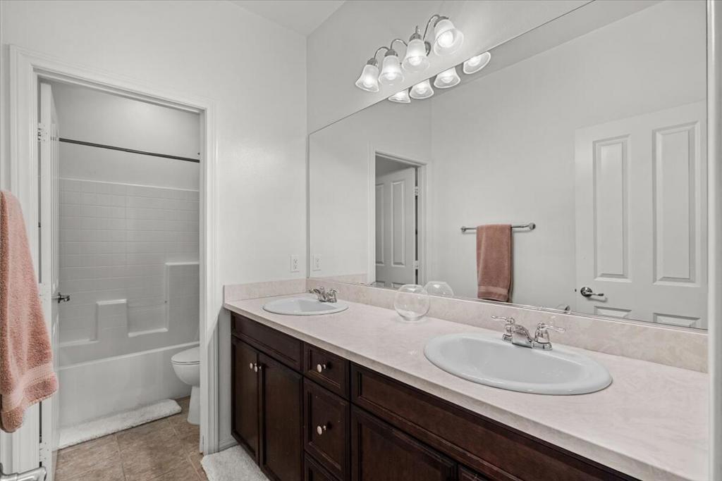 MLS #219138329DA image #16