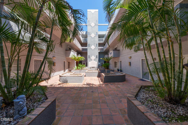 10925 Blix Street, Toluca Lake CA: https://media.crmls.org/mediaz/1ae583c9-0fce-4e1d-b8ad-db8b86a80630.jpg