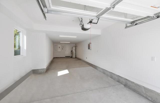2425 Willow Way, San Mateo CA: https://media.crmls.org/mediaz/1ae65810-0969-4c0b-836a-c7637ced3f3a.jpg