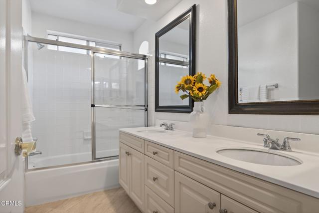 Detail Gallery Image 32 of 53 For 445 Cremona Way, Oak Park,  CA 91377 - 4 Beds | 3 Baths