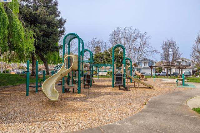 Image 39 of 40 For 1642 Welford Cir