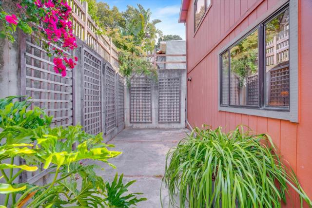 141 Santa Clara Street, Brisbane CA: https://media.crmls.org/mediaz/1aea4416-011c-49ed-9901-58ce731b349e.jpg