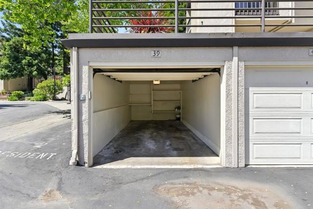 2313 Ticonderoga Drive, San Mateo CA: https://media.crmls.org/mediaz/1aea52b8-af2f-4fc3-95f7-a17e065e2435.jpg
