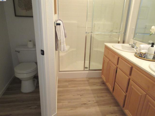 1098 Esparanza Way, San Jose CA: https://media.crmls.org/mediaz/1aea67f5-d1d6-4026-bc7f-9a3094f9b9c4.jpg