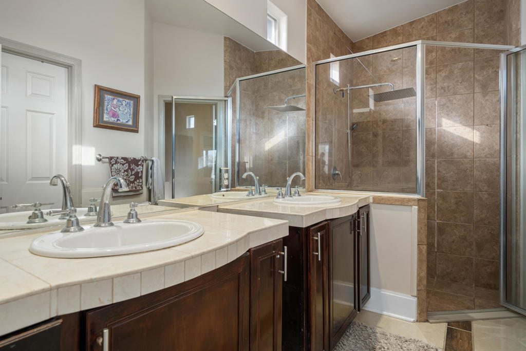 MLS #219136931PS image #5