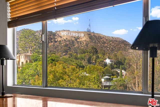 3162 Durand Drive, Los Angeles CA: https://media.crmls.org/mediaz/1aeb4d9f-d8b9-4896-a6da-3132013f293a.jpg