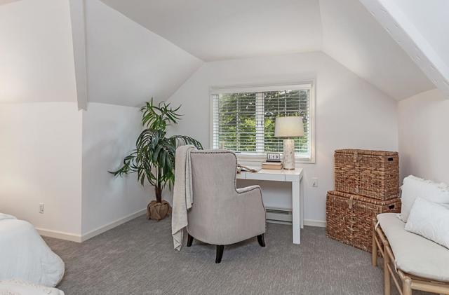 635 Occidental Avenue, San Mateo CA: https://media.crmls.org/mediaz/1aebc382-11cb-4b0c-87ae-1099791308a9.jpg