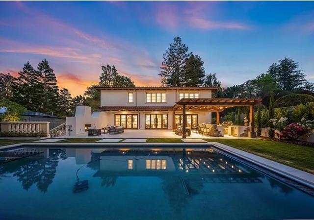 830 Bromfield Road, San Mateo CA: https://media.crmls.org/mediaz/1aec07a0-c95a-4fb8-839c-86f04d4898f5.jpg